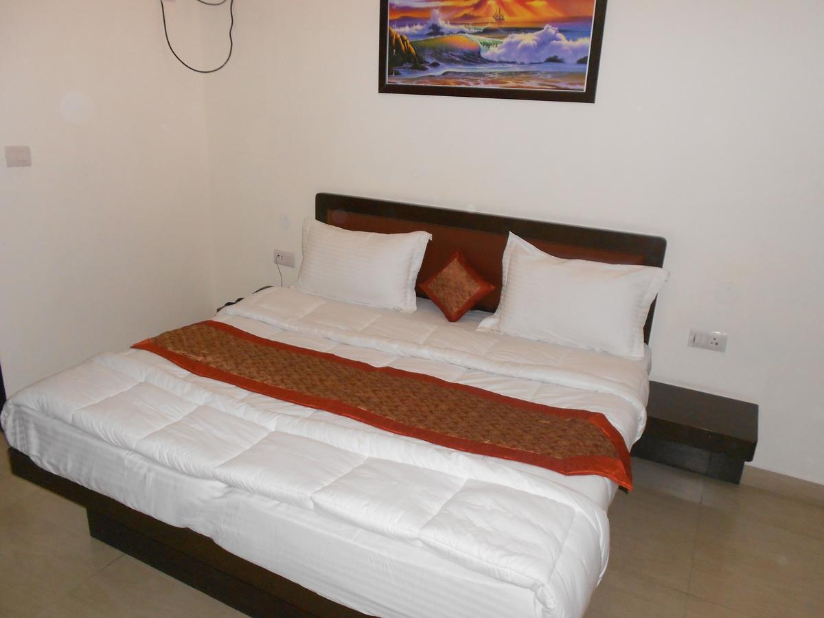הרידוואר Hotel Lavanya מראה חיצוני תמונה